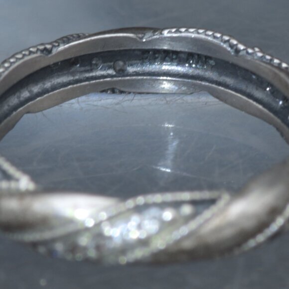 Pandora - Vintage Sterling Silver "Ribbon of Love" CZ Band - Size 6 - Picture 4 of 4